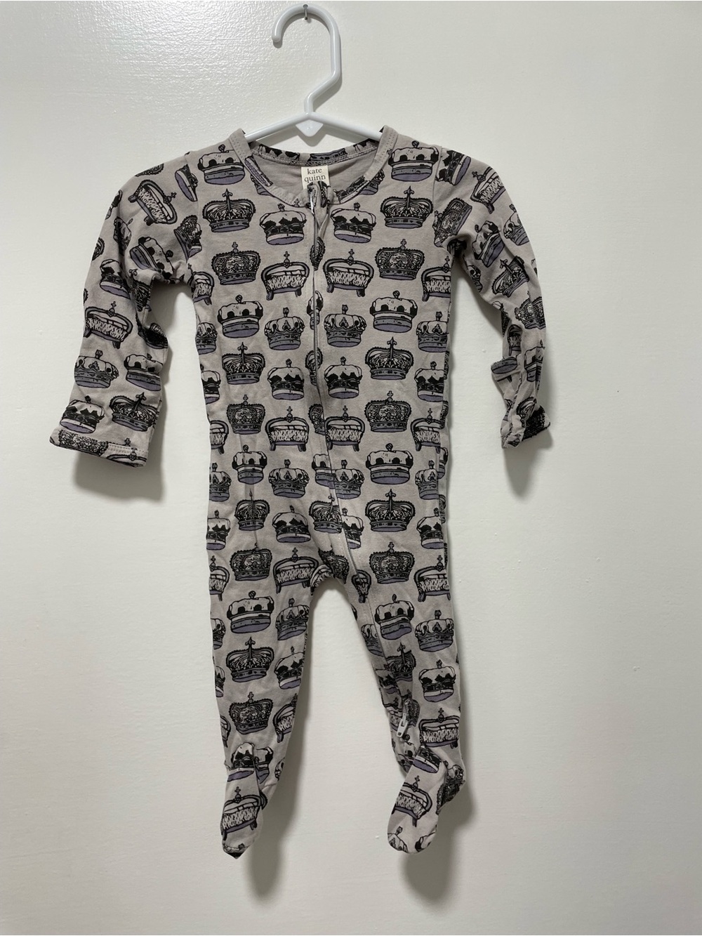 kate quinn Gray Crown-Print Footed One-Piece